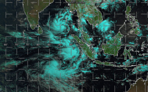 Indian Ocean: TC 02B and TC 25S(KARIM) forecast to intensify next 48hours, 07/09utc