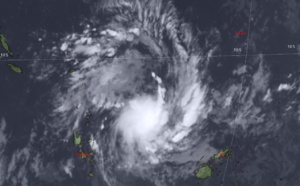 Tropical Cyclone Formation Alert issued for Invest 91P, 17/12utc