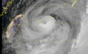 12W(HINNAMNOR) now close to ISHIKAGIJIMA,then peaking for the 3rd time by 36h//11E(JAVIER)//05L(DANIELLE)//06L(ERARL)//0309utc