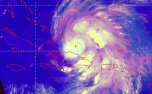 16W(NANMADOL) final warning//Invest 94W on the map//TS 14E(MADELINE)//HU 07L(FIONA): up to CAT 4 after 24h//Invest 97L//20/06utc