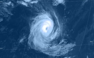 CAT 2 US TC 05S(DARIAN):short-term intensification again//Invest 98B// 2519utc