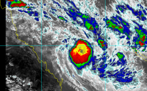 TC 07P on the map,subtropical transition forecast by 48h//Invest 95P//0706utc