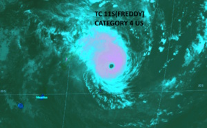 TC 11S(FREDDY) powerful CAT 4 US: 5th intensity peak possible rapidly approaching Mauritius/Réunion islands//Invests 99W/93S//1915utc