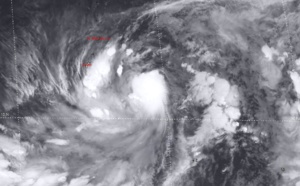 TS 15W(BOLAVEN) forecast to reach Super Typhoon Intensity by 72H//14W(KOINU) rapidly degrading//TS 15E(LIDIA)//TS 16E(MAX)//0915utc