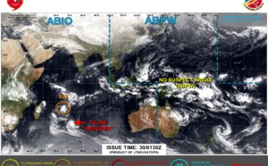 TC 06S(ANNGGREK) peaked near CAT 4 US  becoming extratropical after 24h// INVEST 93S upgraded// 3003utc