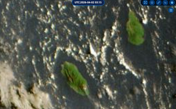 Photos satellite de ce matin et la Dépression Tropicale 99S//02/04/26